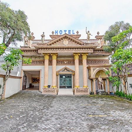 Oyo 91785 Hotel Srikandi Kalasan Tanjungtirto Eksteriør bilde