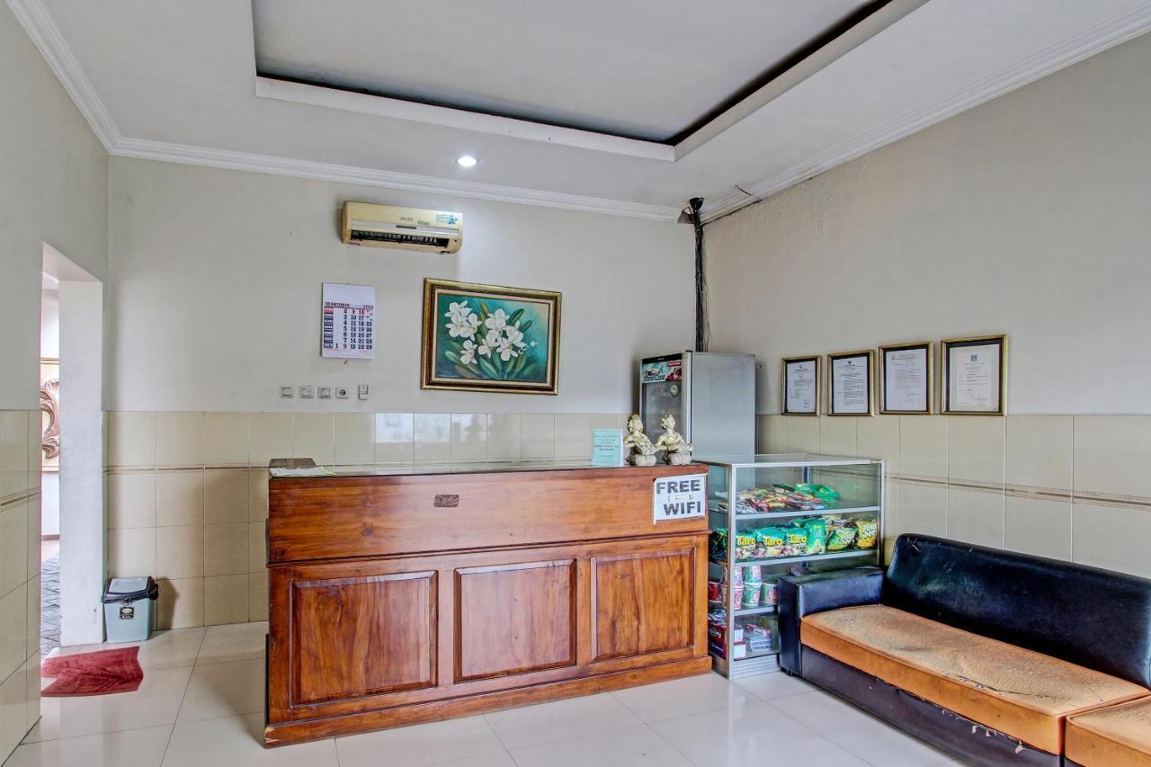 Oyo 91785 Hotel Srikandi Kalasan Tanjungtirto Eksteriør bilde
