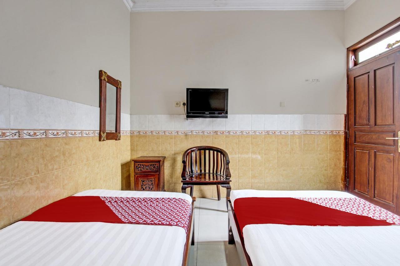 Oyo 91785 Hotel Srikandi Kalasan Tanjungtirto Eksteriør bilde