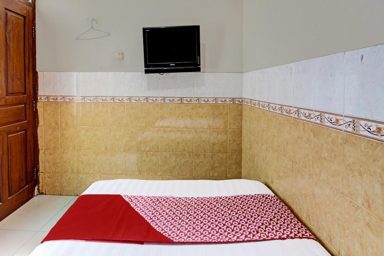 Oyo 91785 Hotel Srikandi Kalasan Tanjungtirto Eksteriør bilde